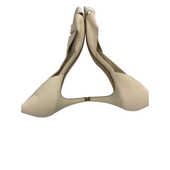 André Beige women's size 8.5 Open-Toe Kitten Heels shoes - Picture 5 of 8
